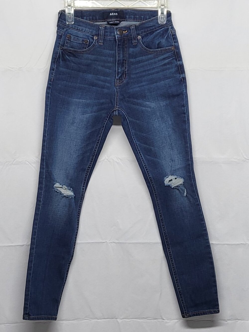 Aero Womens Jeans  Cheeky Jeggings Size 6 Distressed Stretch Whiskers Denim Pant